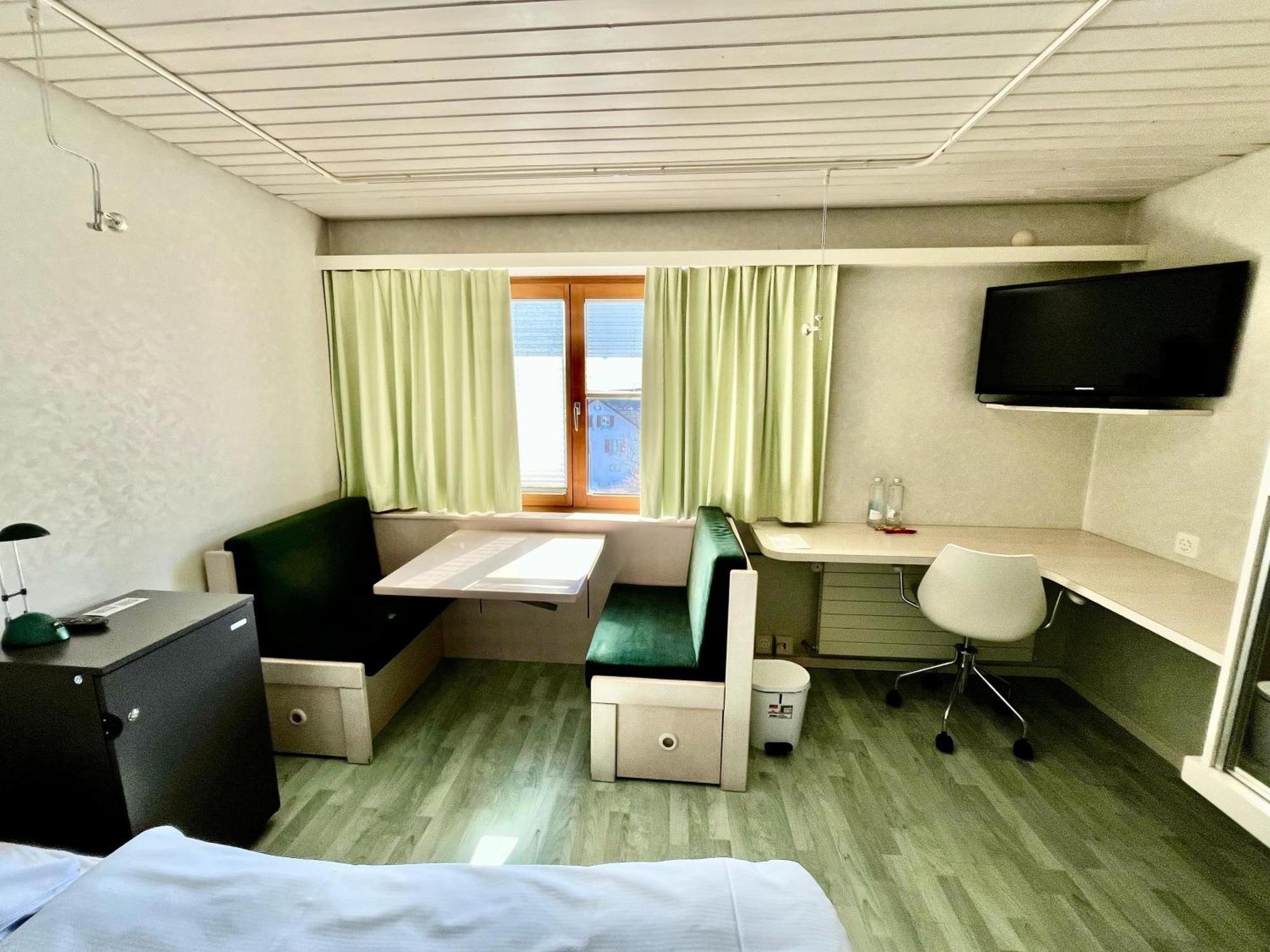 Seiler'S Hotel Liestal Exteriör bild